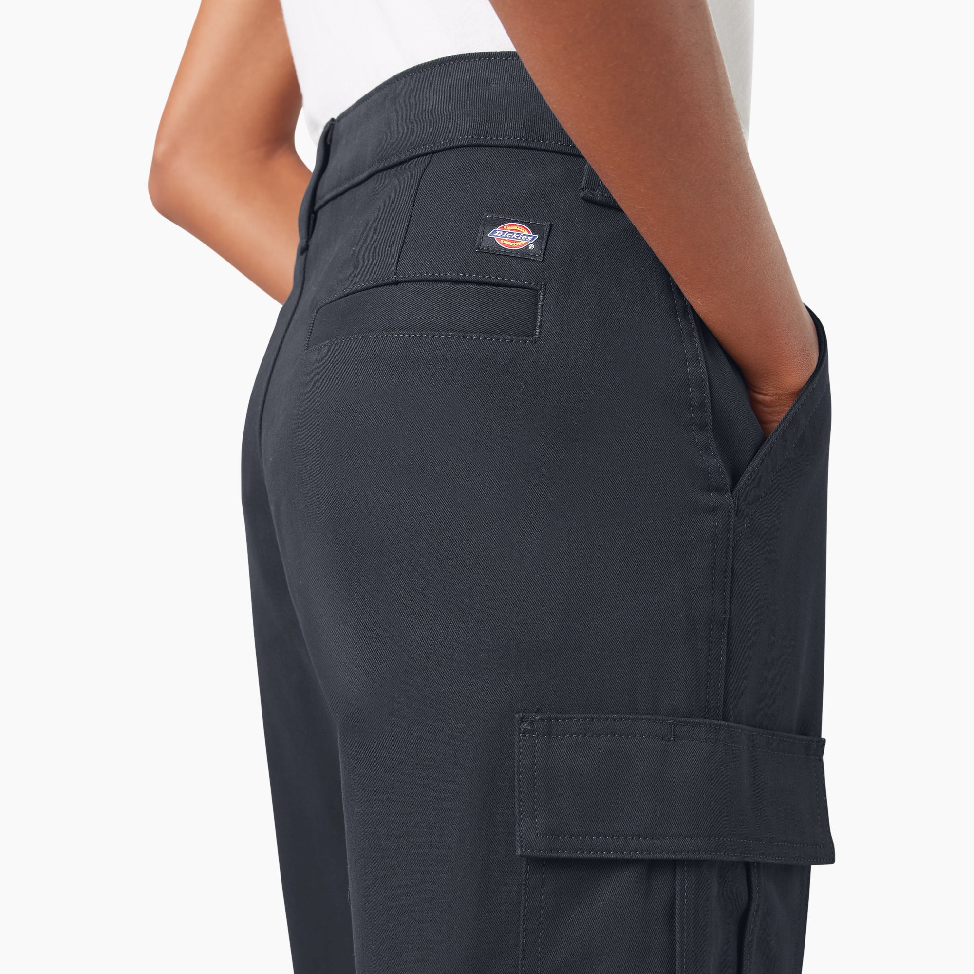 Women's Relaxed Fit Cargo Pants - Image 7