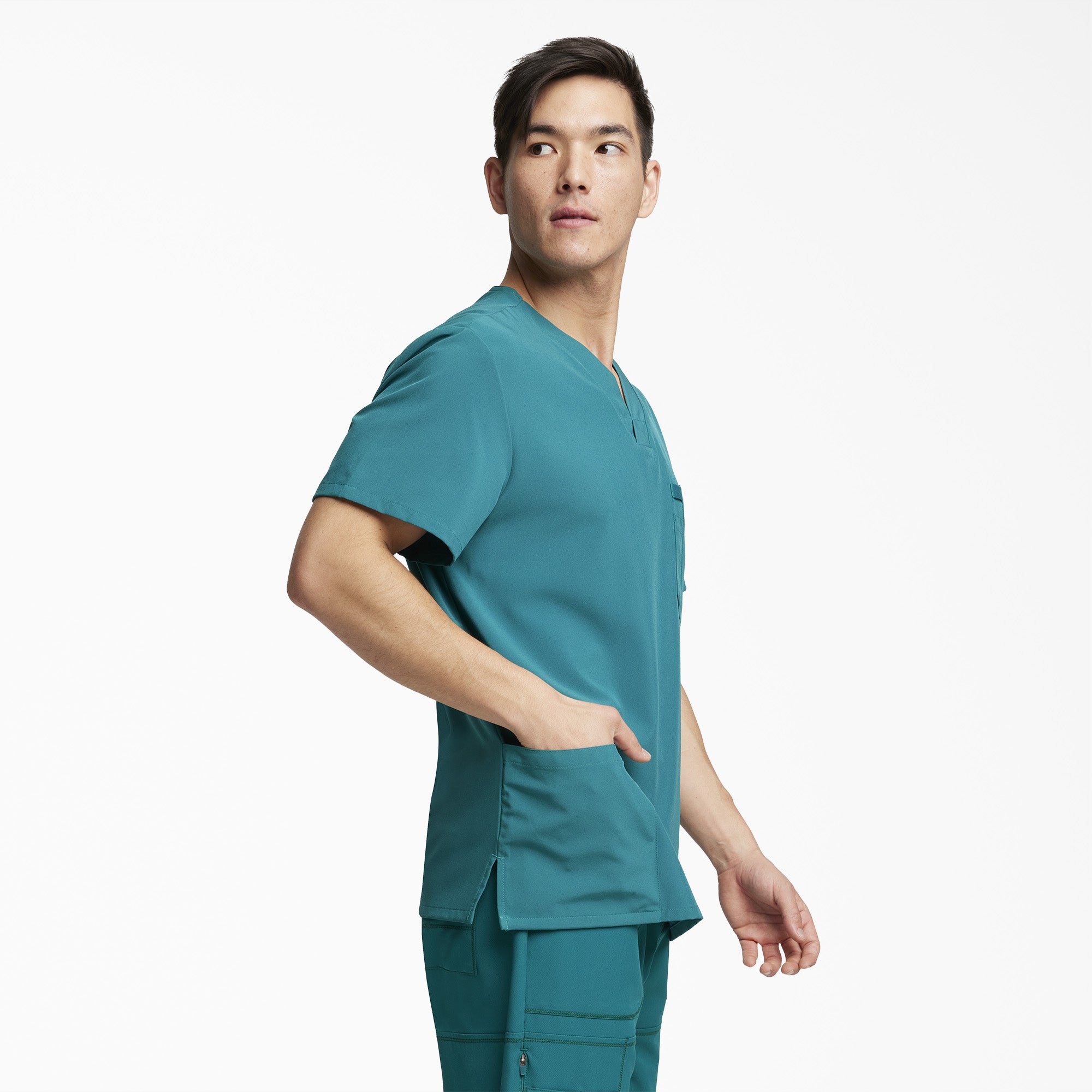 Men's EDS Essentials V-Neck Scrub Top - Image 3