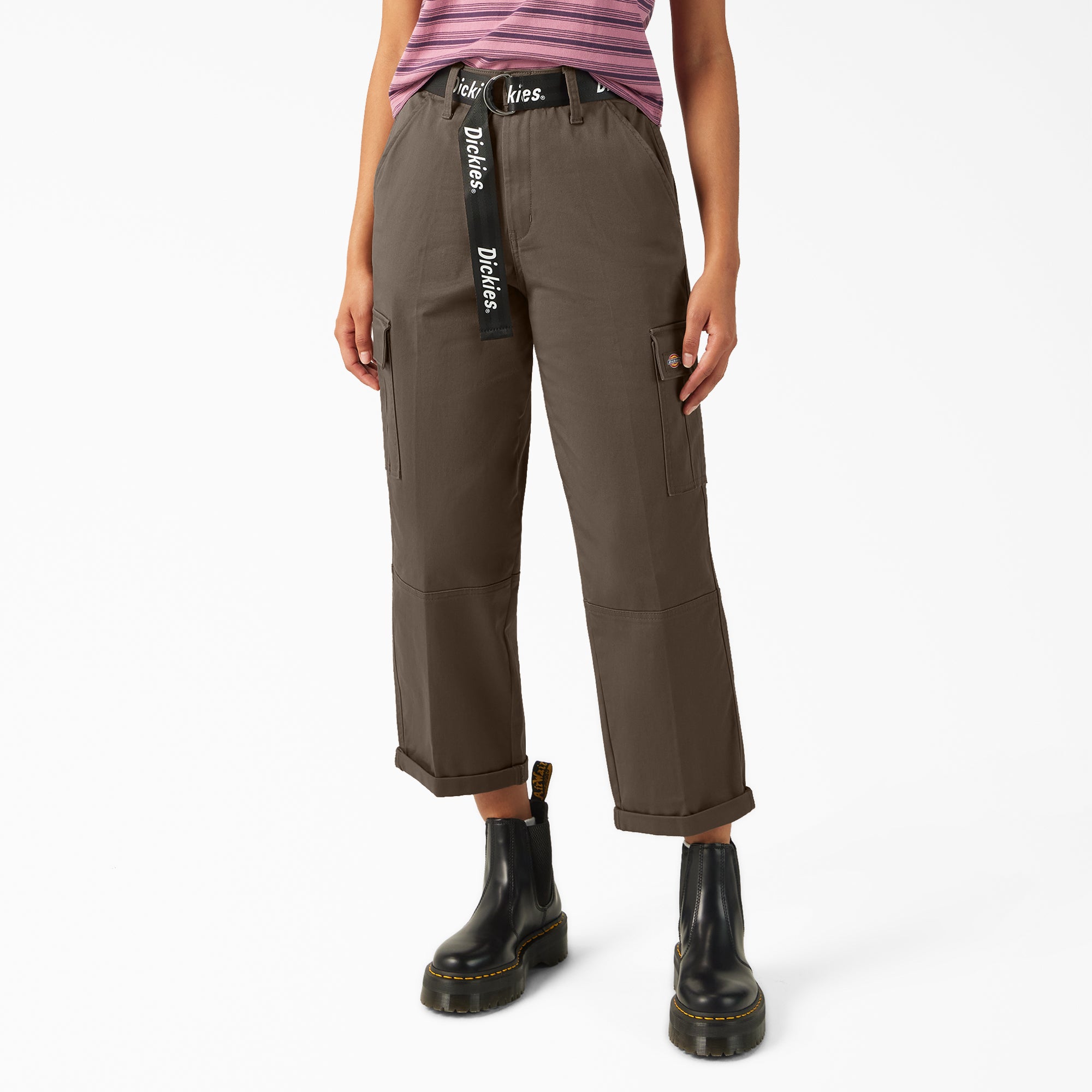 Women's Relaxed Fit Cropped Cargo Pants