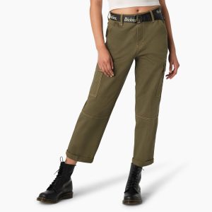 Women's Relaxed Fit Contrast Stitch Cropped Cargo Pants