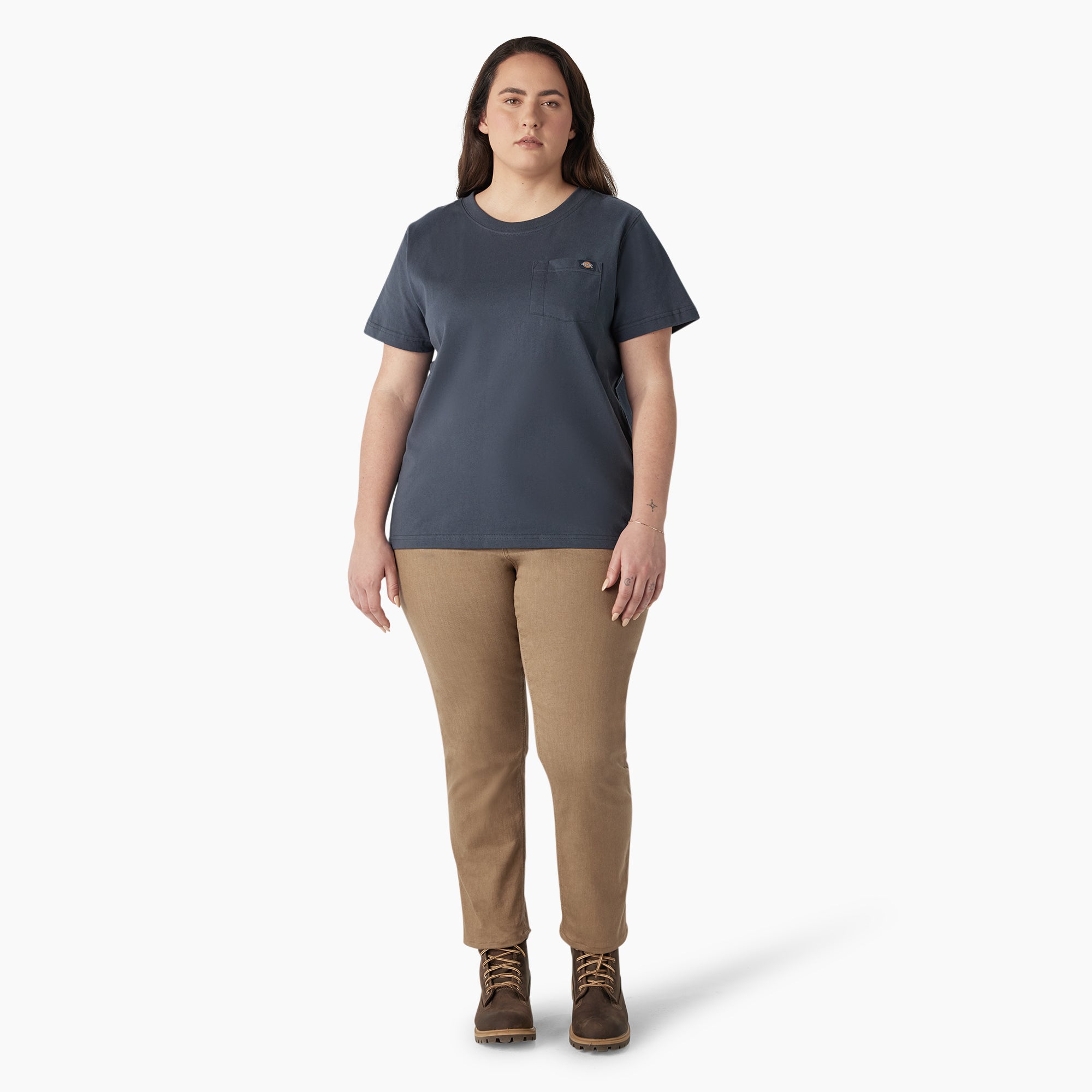 Women's Plus Heavyweight Short Sleeve Pocket T-Shirt - Image 4