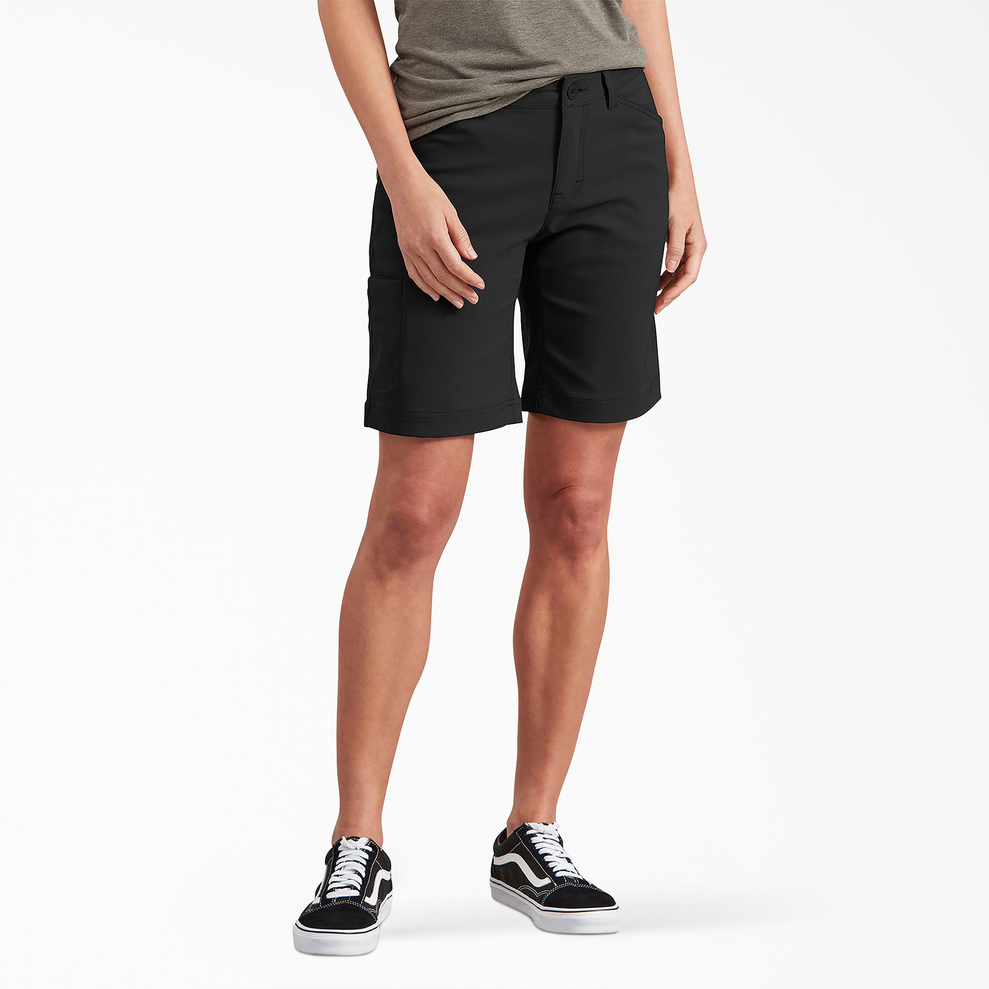 Women's Cooling Relaxed Fit Shorts. 9